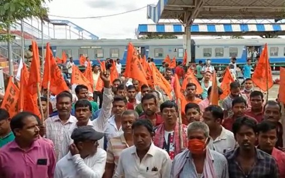 After TMC's rally was cancelled, now BMS also withdrawn Rail Strike in Tripura After TMC's rally was cancelled, now BMS also withdrawn Rail Strike in Tripura